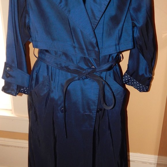Ladies Forecaster of Boston Trench - Rain Coat - Jacket ~11/12 Petite~ Navy Blue - Picture 2 of 11